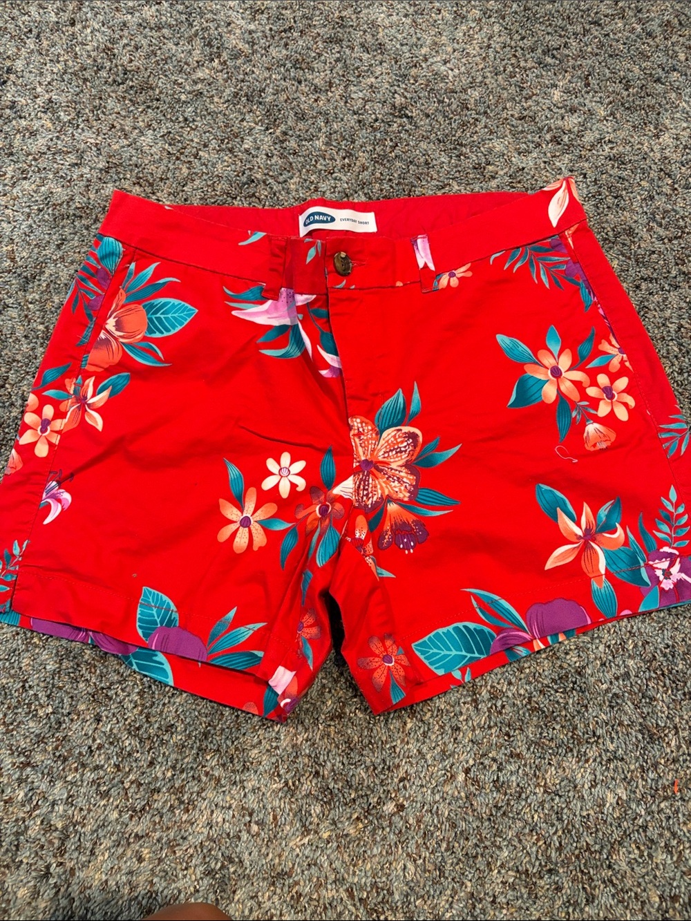 Old Navy Red Floral Print Women’s Bermuda Shorts